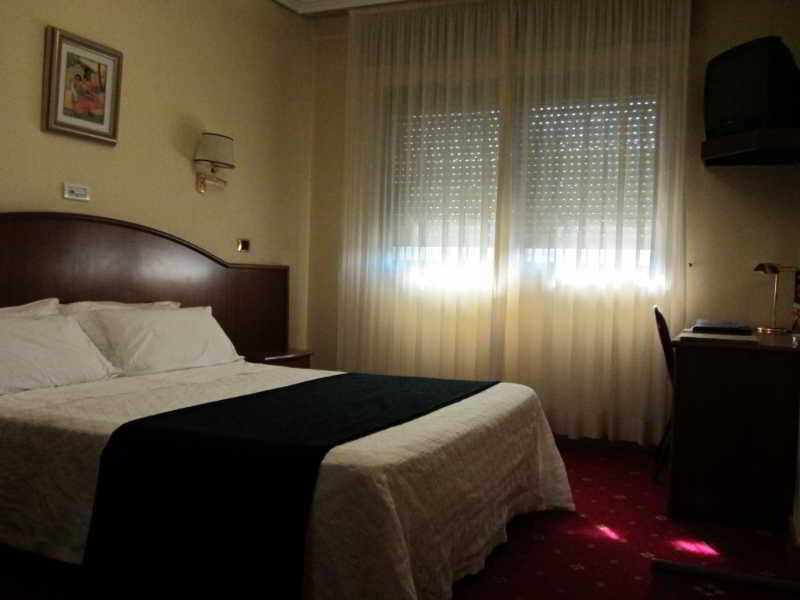 Hotel Princess Оренсе Экстерьер фото