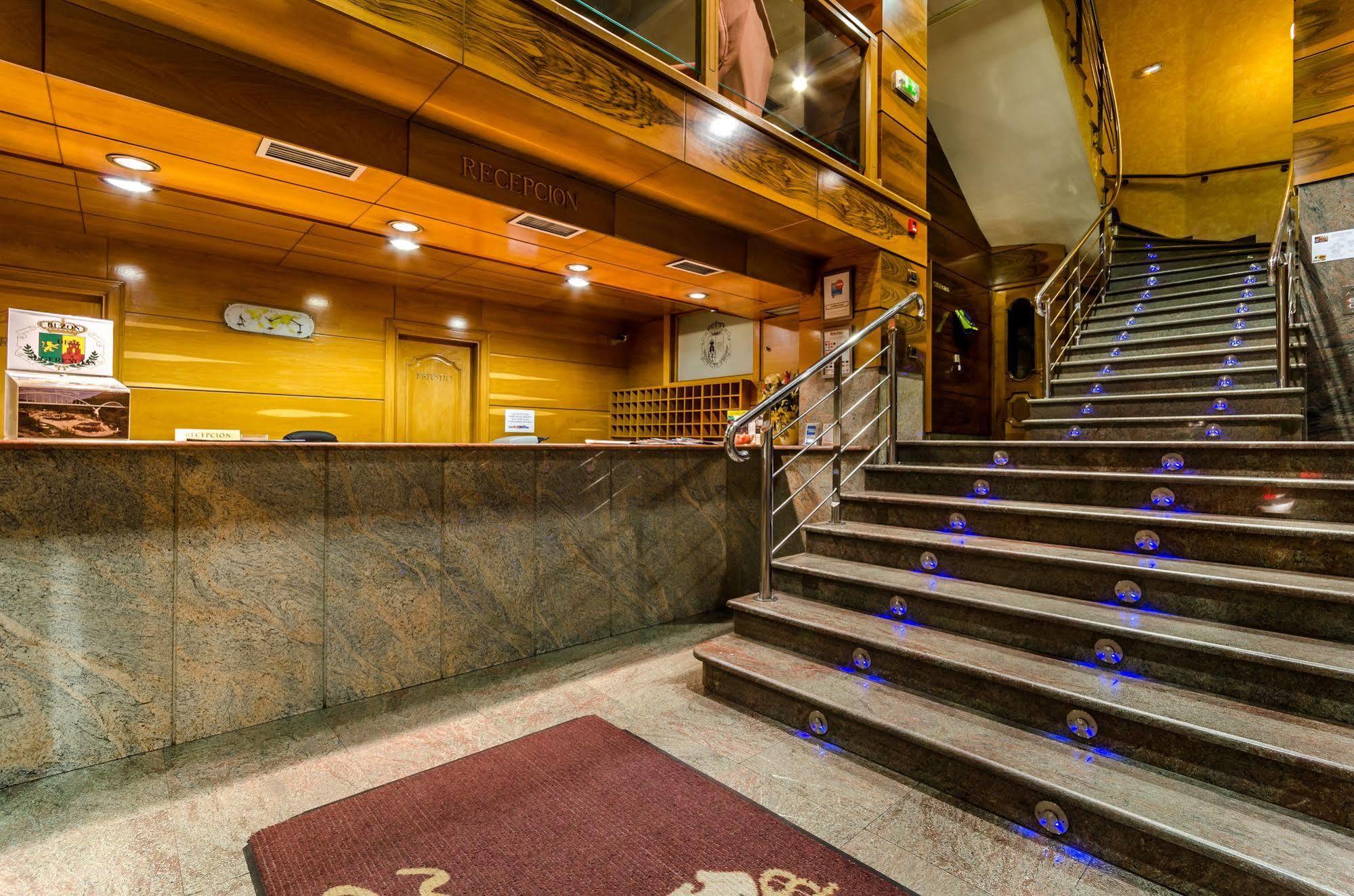 Hotel Princess Оренсе Экстерьер фото
