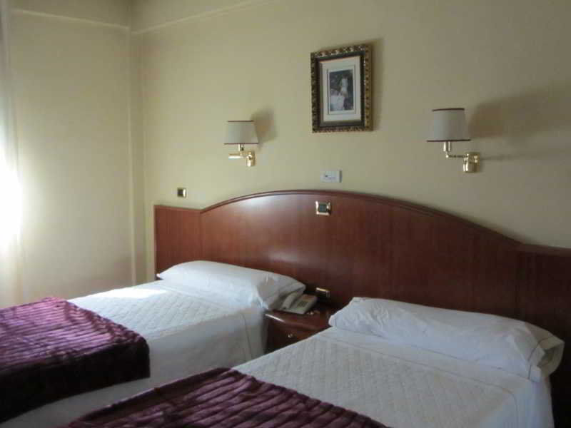 Hotel Princess Оренсе Экстерьер фото